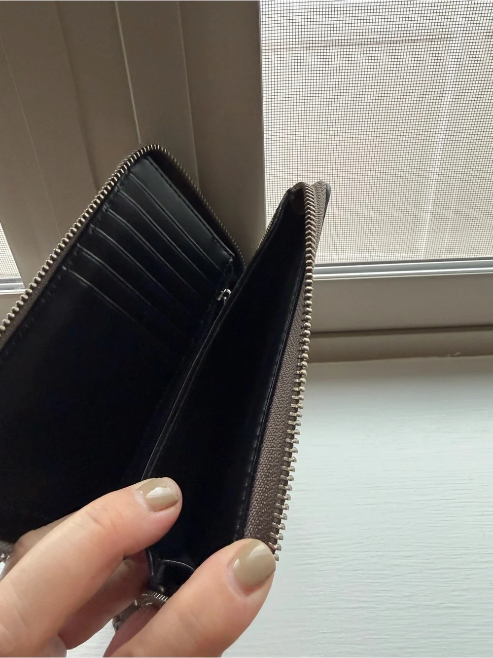 Marc Jacobs Taupe Leather Zip-Around Wristlet Wallet